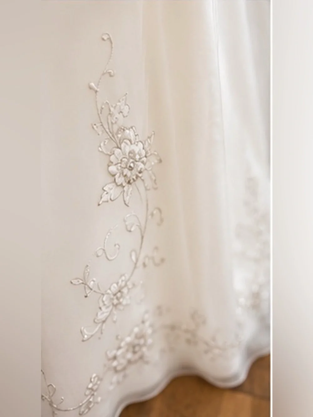 🤍 DaVinci - Elegant Beaded & Embroidered A-Line Wedding Gown 🤍